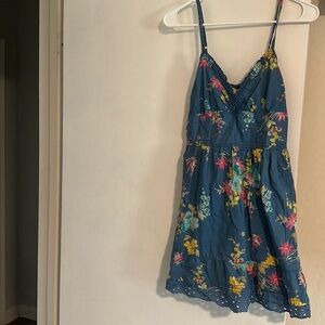 Hollister M Flowy dress